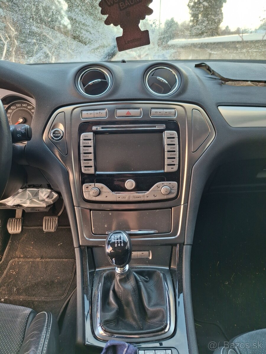 Ford Mondeo Titanium X Plus 2.0 TDCi - 11