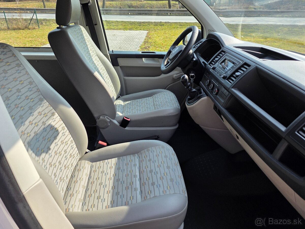 Volkswagen Transporter t6 2,0tdi 75kw 8.míst model 2018 - 11
