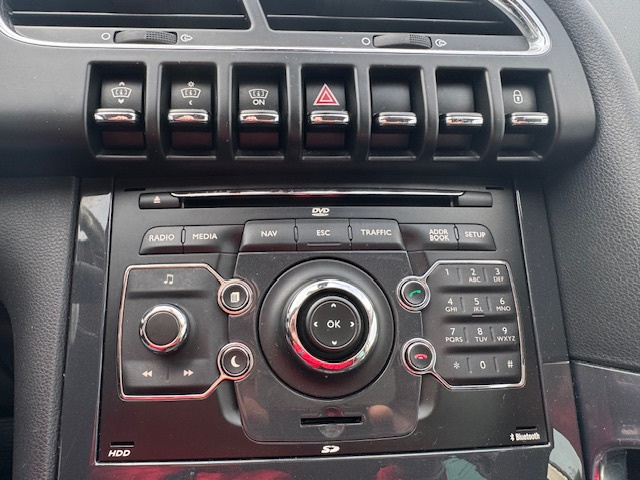 Peugeot 3008 HYbrid AKONTACIA OD 0% - 11