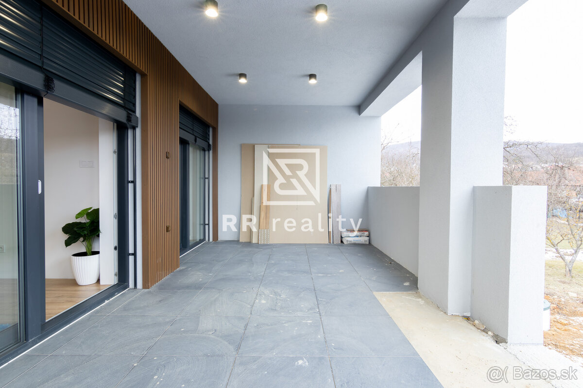 Luxusná moderná novostavba na kľúč - Nováčany 15 min od KE - 11