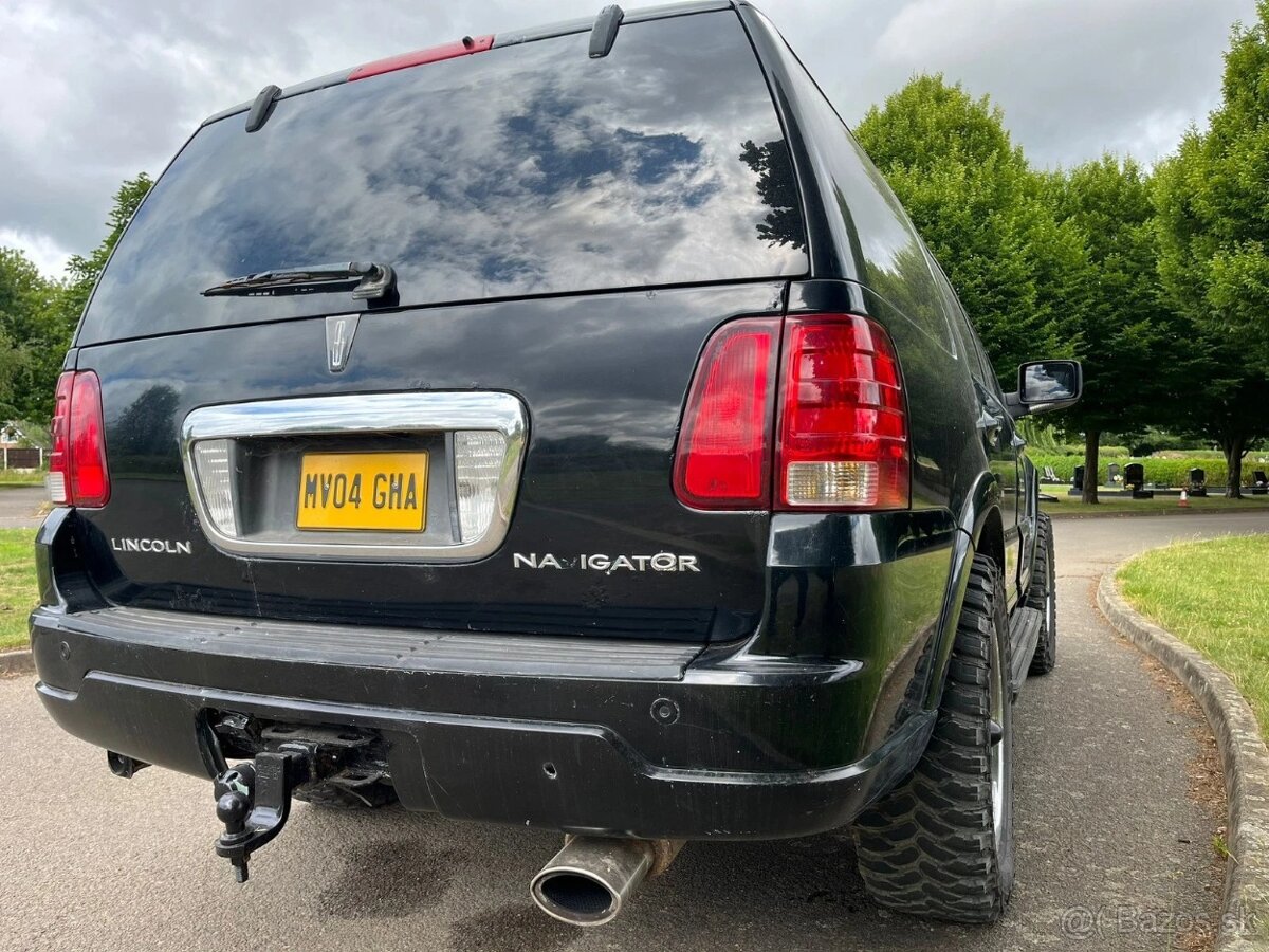 LINCOLN NAVIGATOR LIFTED 4X4 V8 BENZÍN / LPG - 11