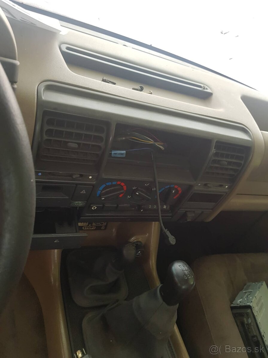 Land Rover Discovery 3,5i 113kw - 11