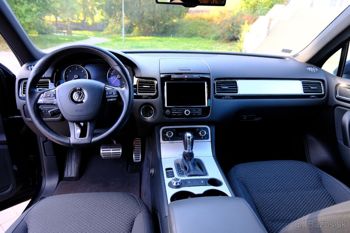 VW Touareg 3.0 V6 - 11