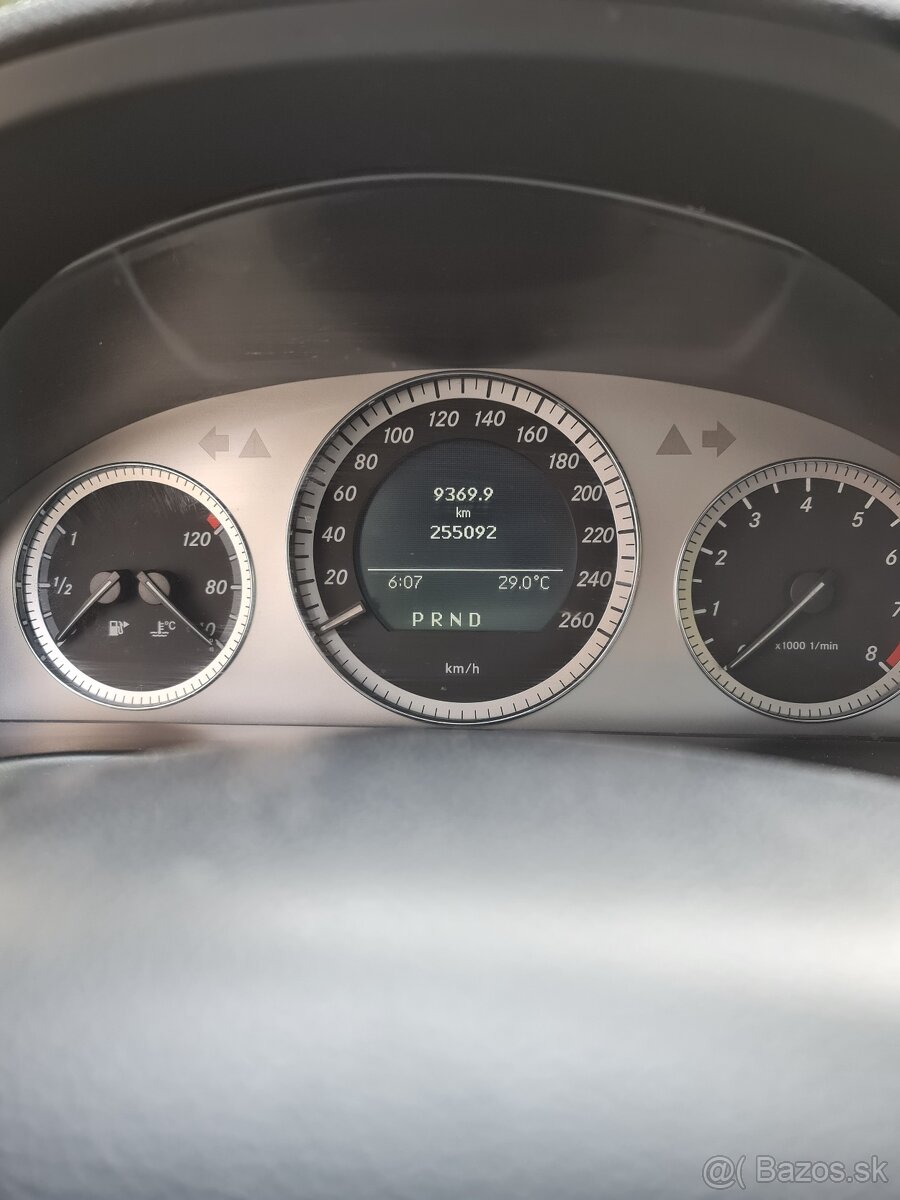 Mercedes benz c200 - 11