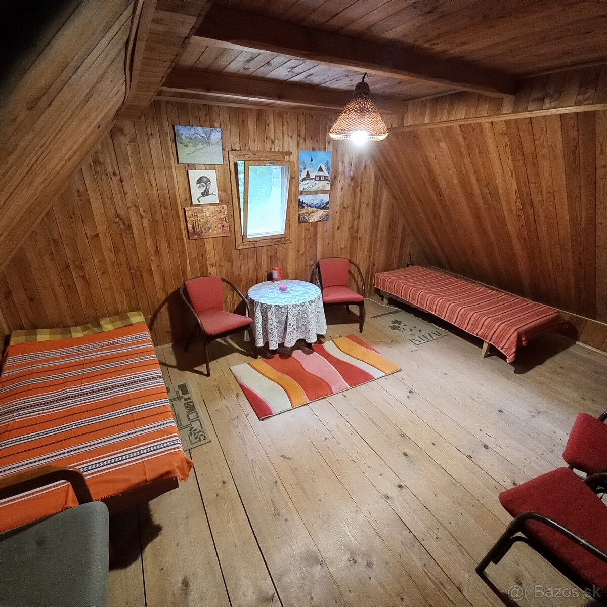 Chata v obci Turecká obklopená lesom - 11