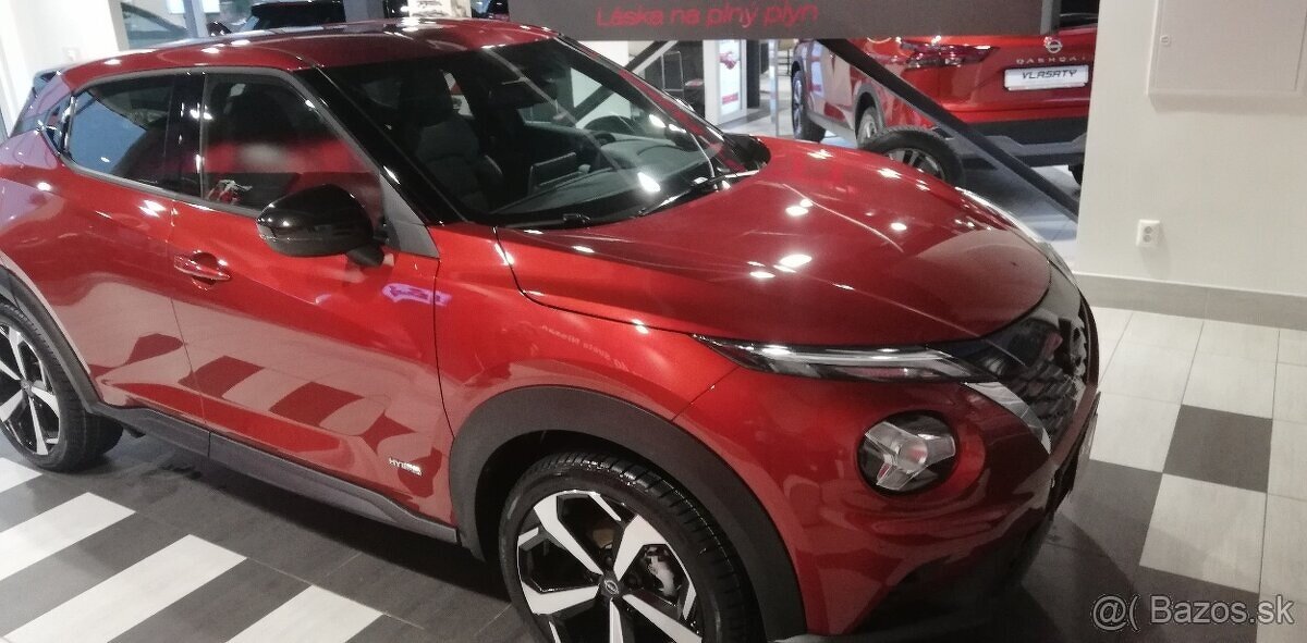 Nissan Juke 1.6 hybrid - 11