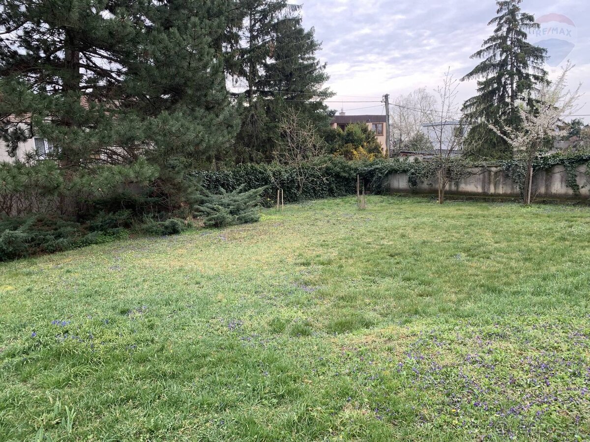 Prenájom rodinného domu - 11