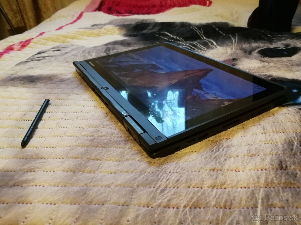 Tablet a netbook v jednom. Lenovo YOGA. - 11