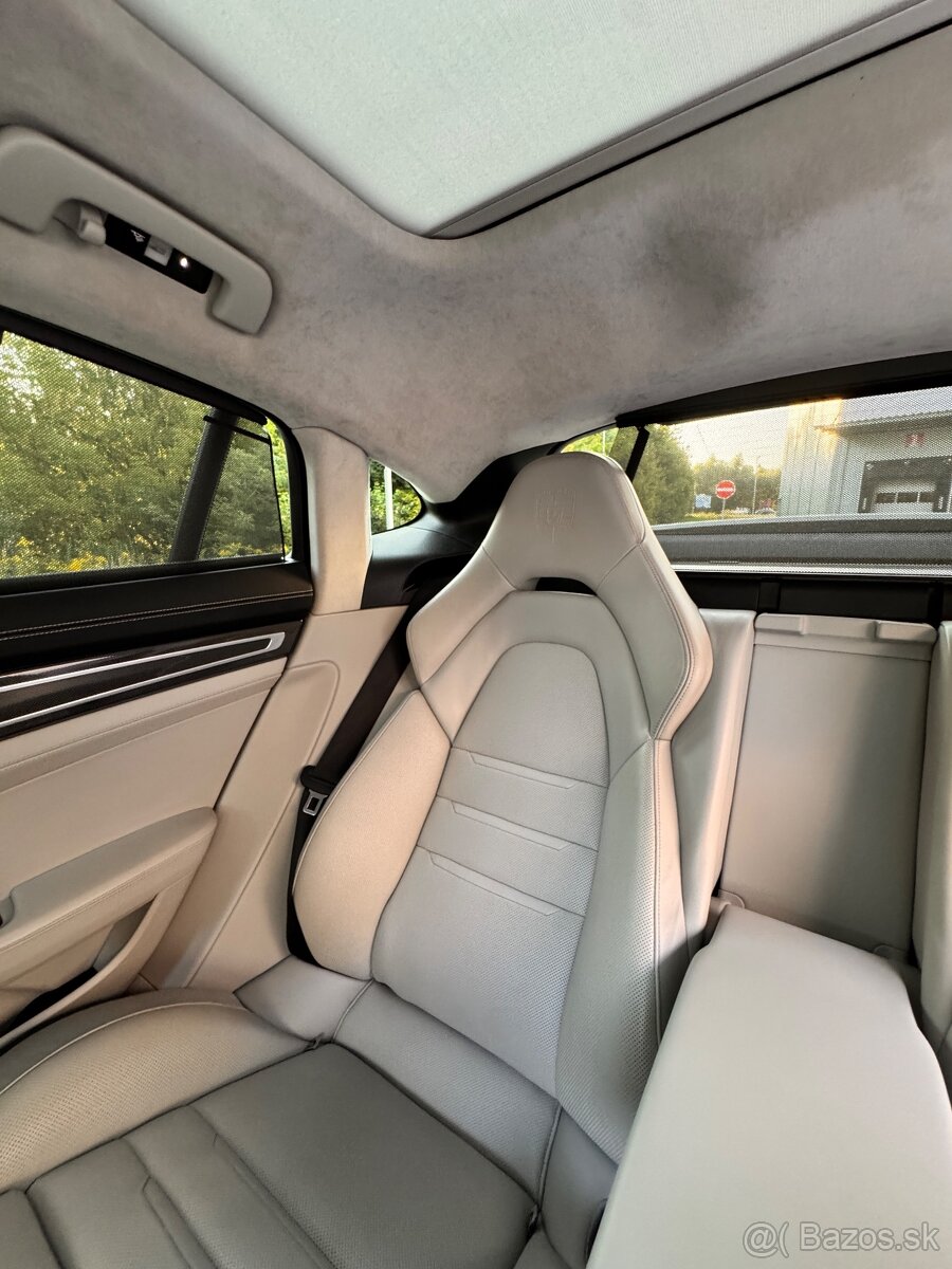 Porsche Panamera 4S Diesel PDK 4x4 - 11
