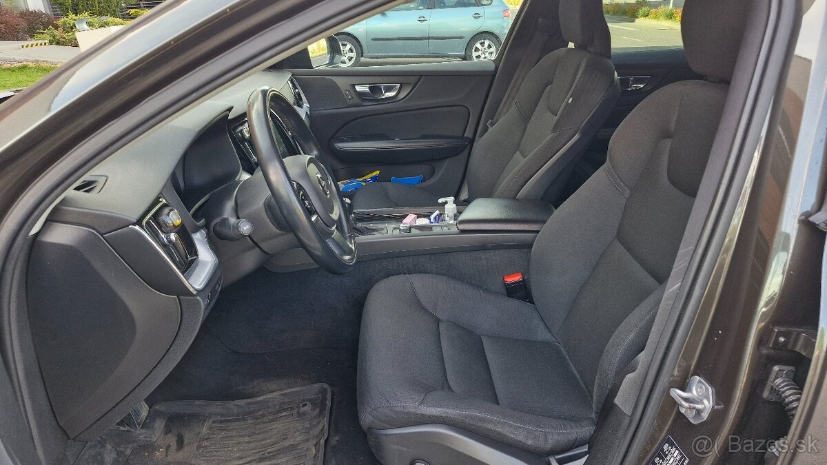 Volvo v60cc d4 2019 4x4 - 11