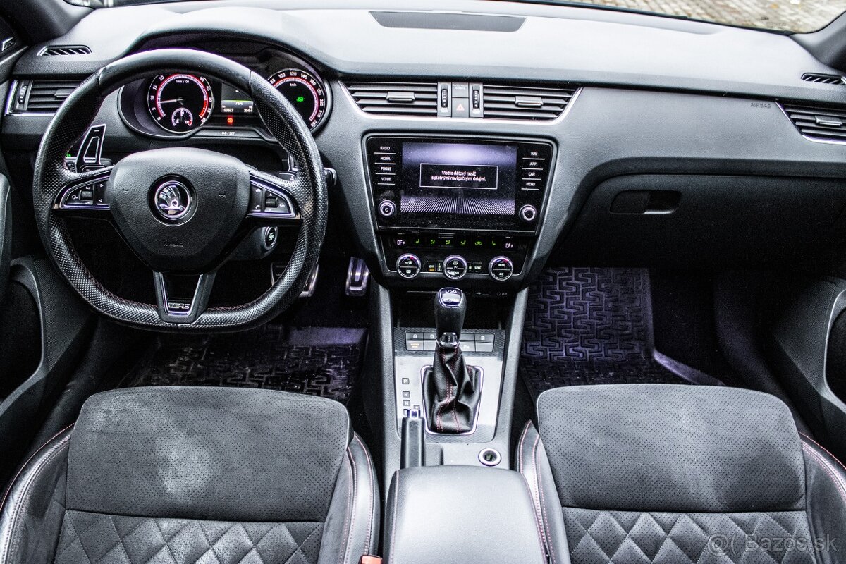 Škoda Octavia Combi 2.0 TDI DPF RS DSG - 11