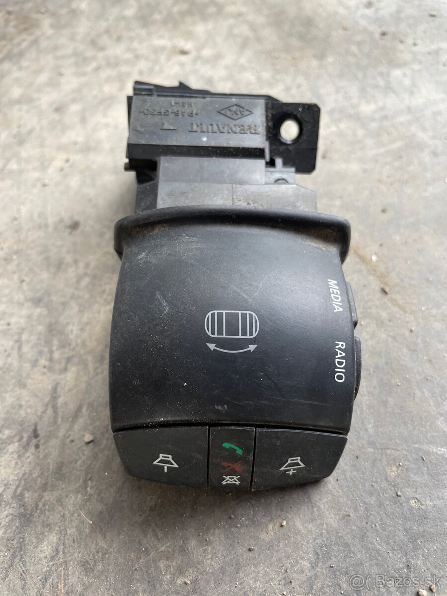 Renault master skrina 2.3dci 92kw 2013 - 11