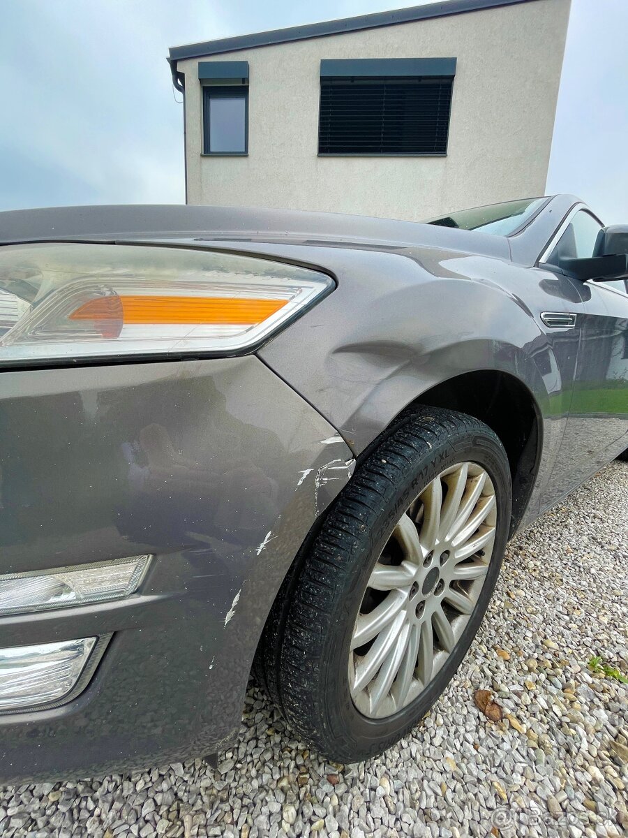 Ford Mondeo (2011) 2.0 TDCi Titanium Hatchback, 103kW - 11