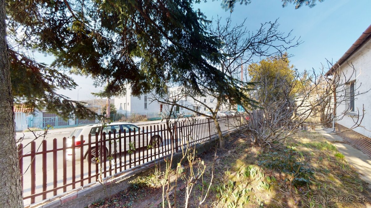 Starší 4i. RD 206m, pozemok 1006m,ul. Pri Suchom Mlyne, BA I - 11