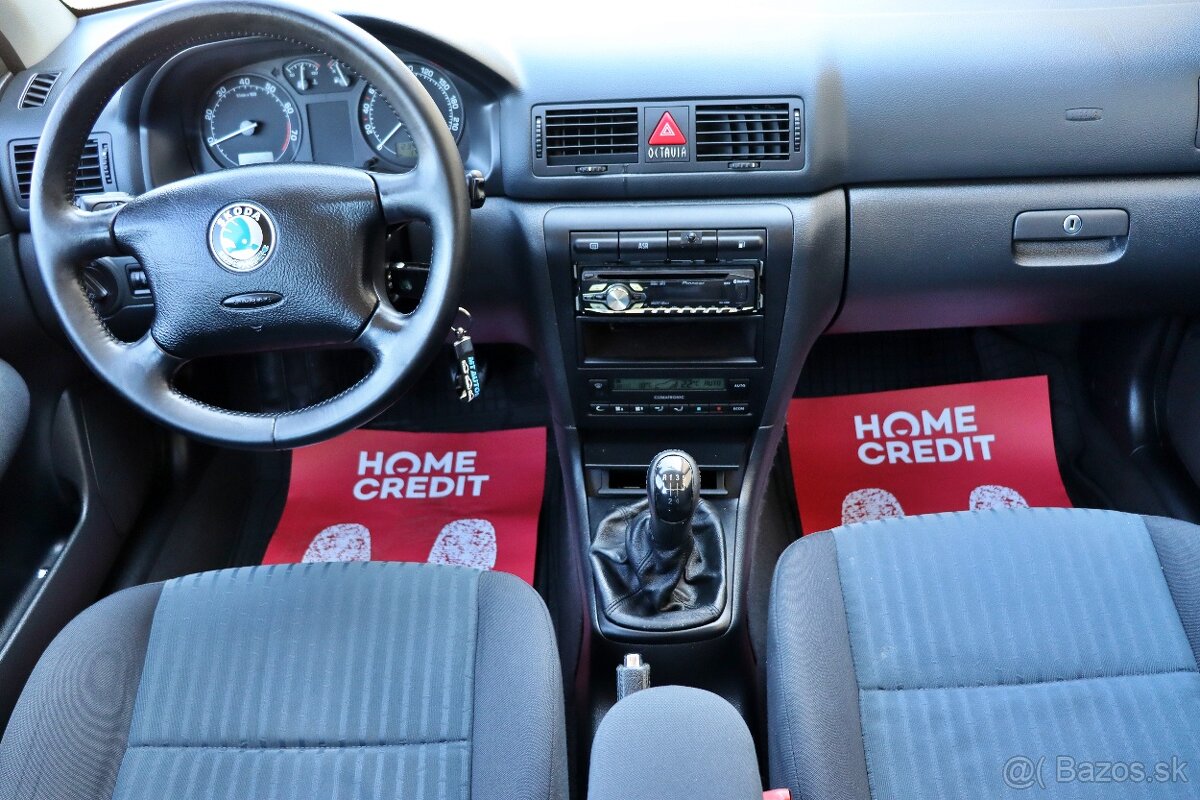 Škoda Octavia Combi 1.6i TOUR - 11