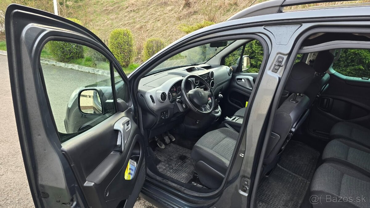 Citroën Berlingo Multispace 1.6 VTi 120 XTR (2017) - 11