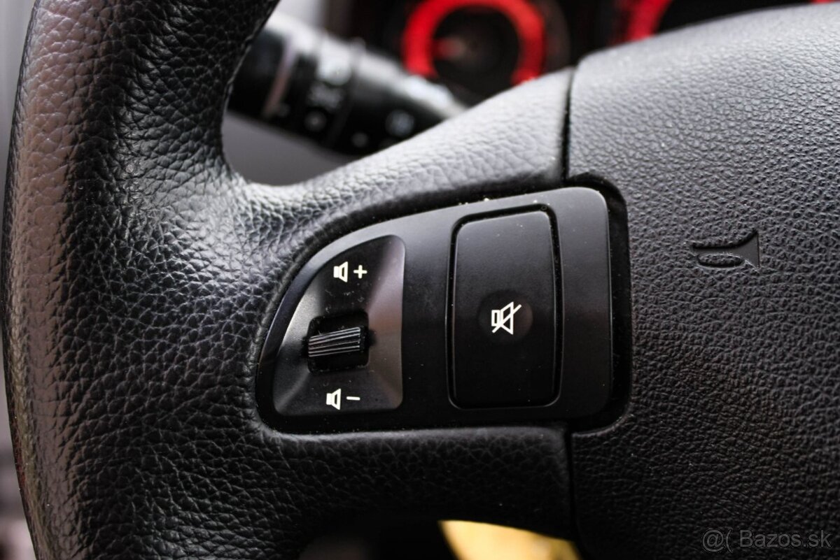 Kia Cee´d SW 1.4 CVVT 16V LX - 11