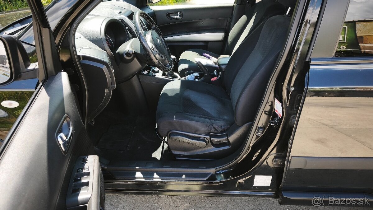 Nissan X-Trail T31 - 11