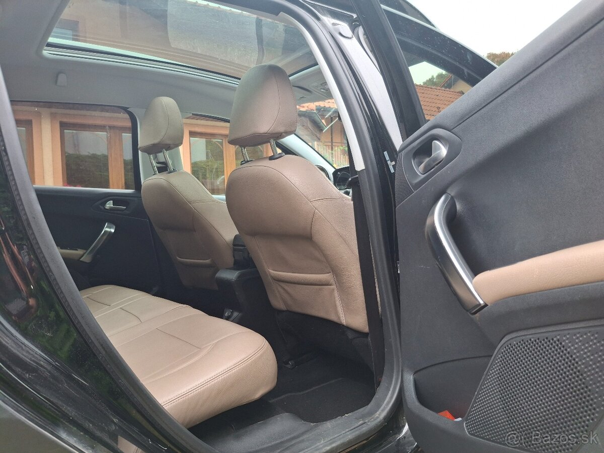Peugeot 2008 1.6 hdi - 11