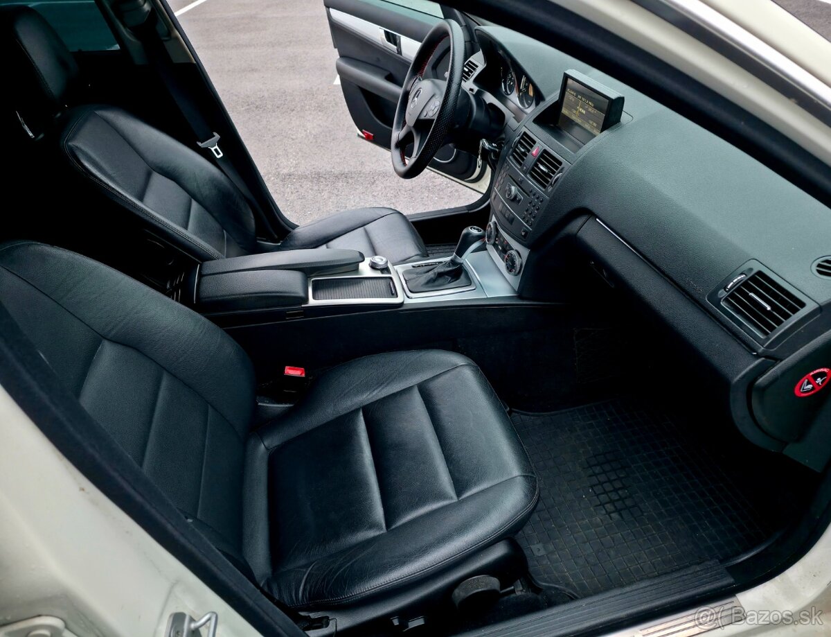 Mercedes C350 - 11