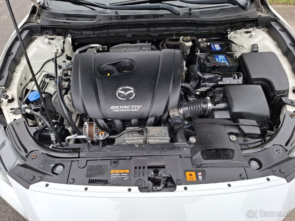 Predám Mazda 3 Skyactive 88kw/120 koní - 11