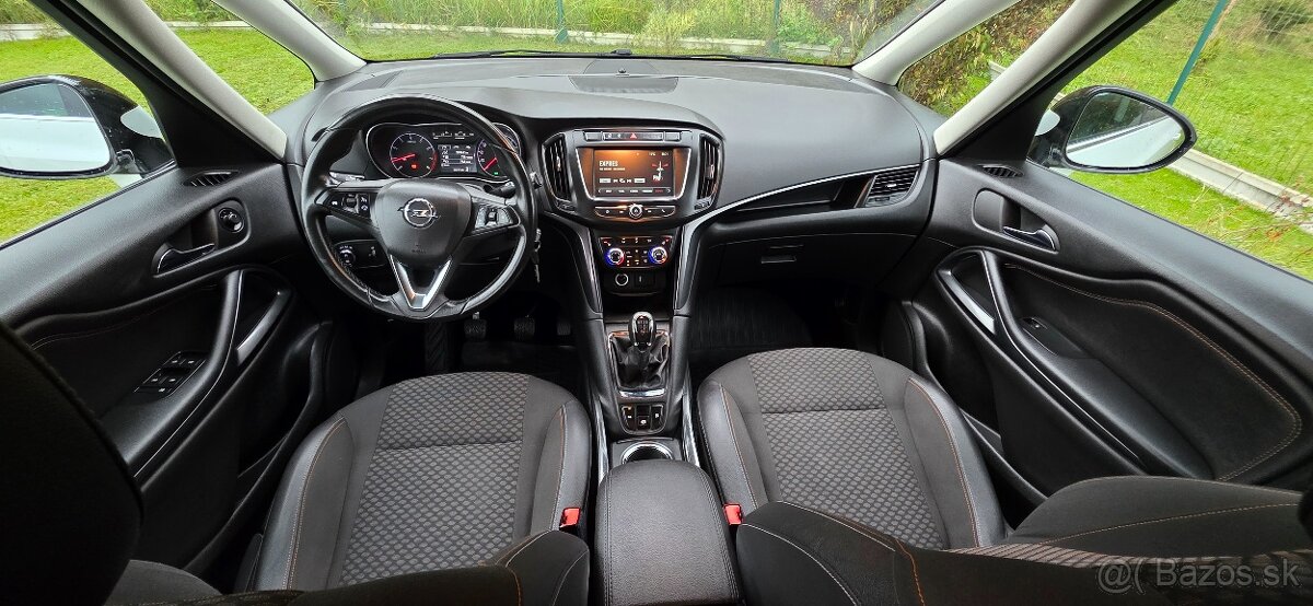 Opel Zafira Tourer 1.4,kúpené na SK - 11