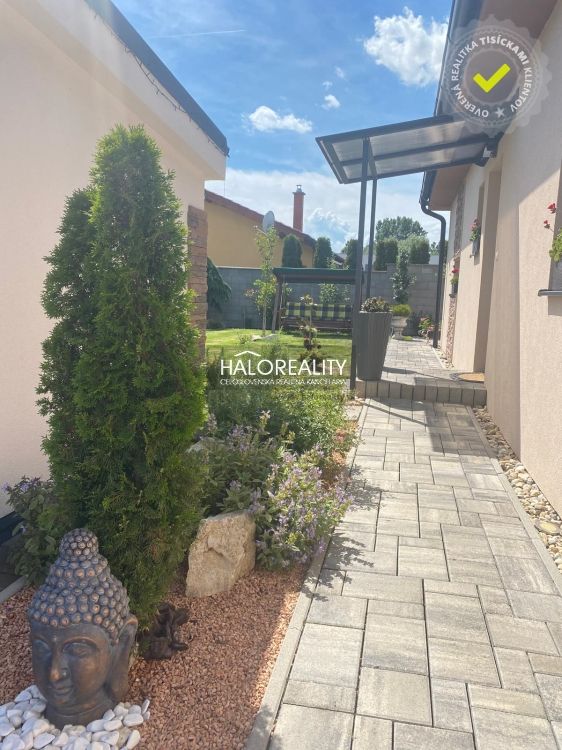 HALO reality - Predaj, rodinný dom Kostolište, Centrum - NOV - 11