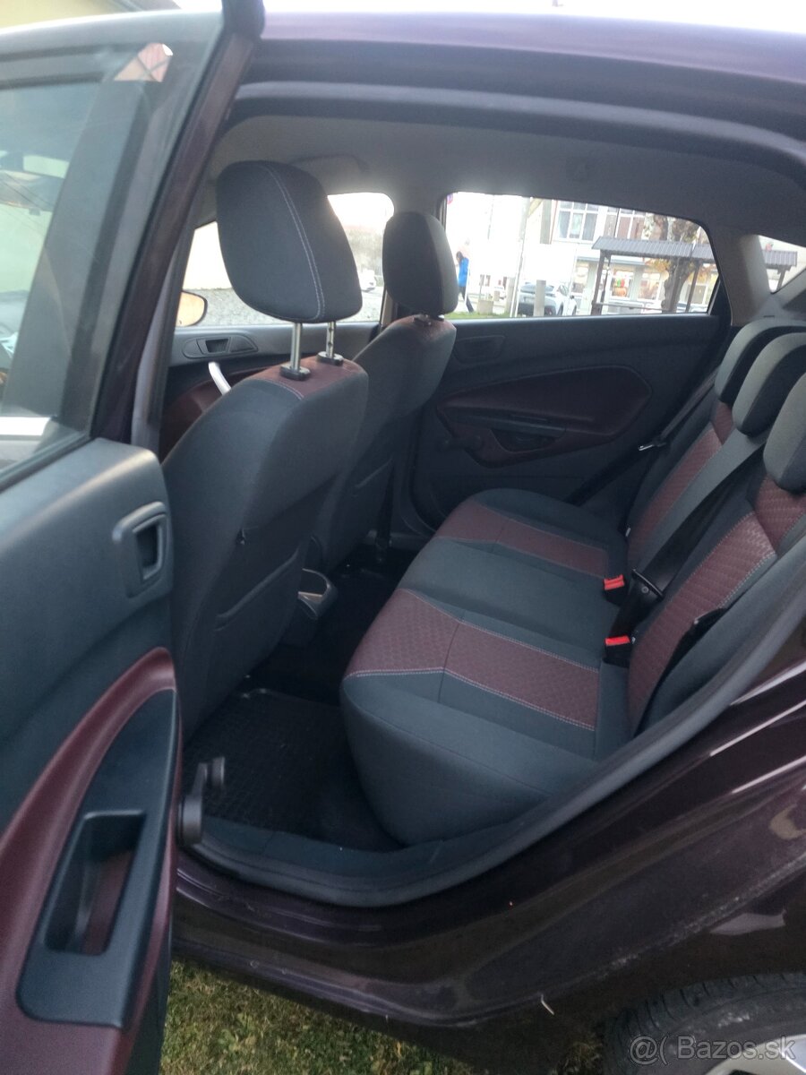 FORD FIESTA 1.25 60KW RV 11/2011 naj 103tkm TOP STAV - 11