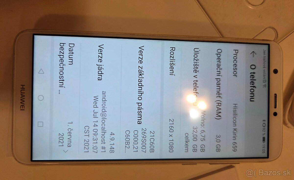 HUAWEI P Smart - stav nového, málo používaný mobilní telefon - 11