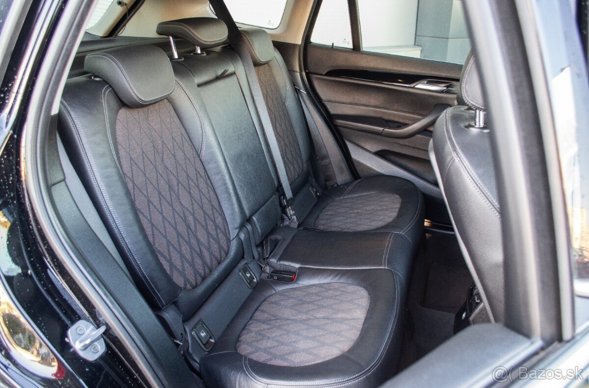 BMW X1 xDrive 20d A/T - 11