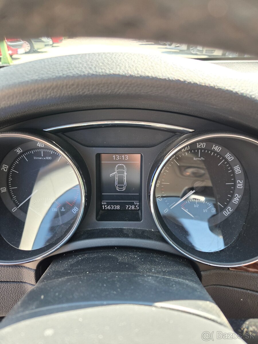 Škoda Superb 1.8 TSI Elegance DSG - 11