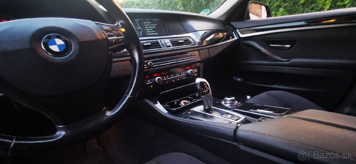 Na predaj - možný leasing BMW F10 520d 135 kw - 11