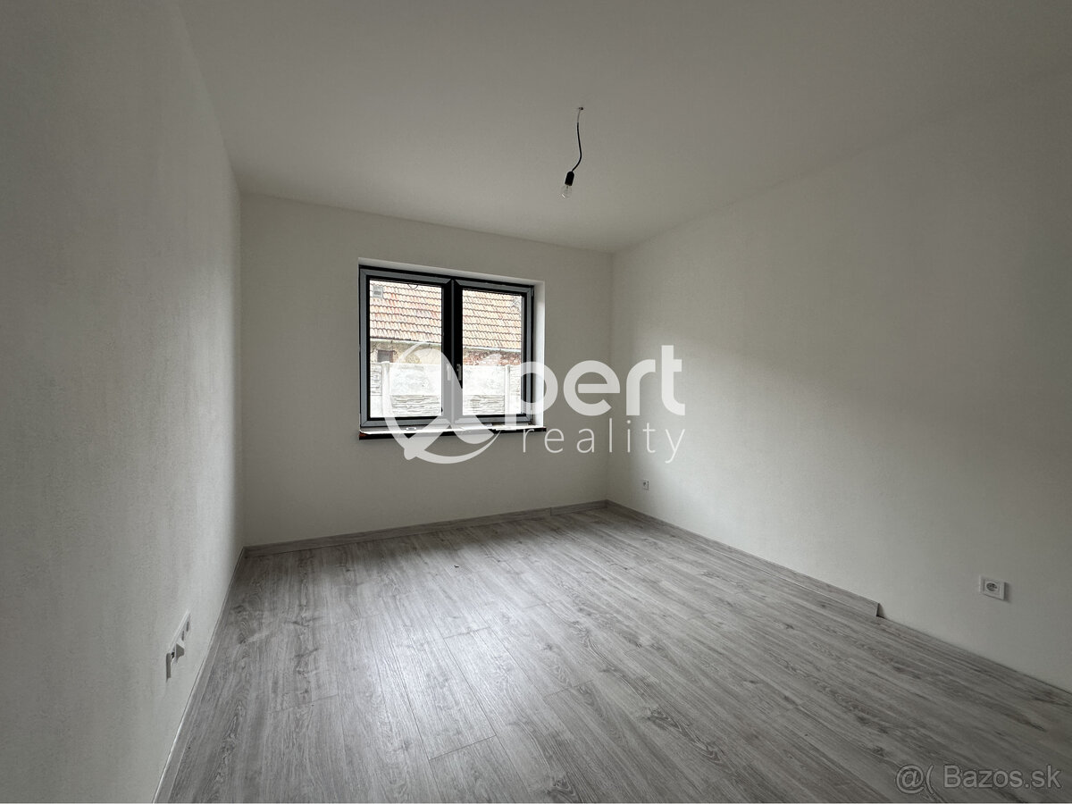 4-IZBOVÝ RODINNÝ DOM NA PREDAJ V OBCI ŽIHÁREC - 11