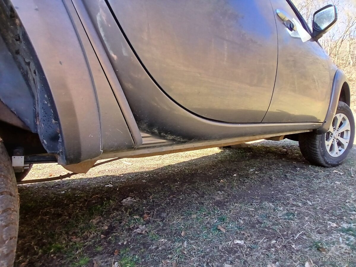 Mitsubishi L200, r.v. 2010 - 11