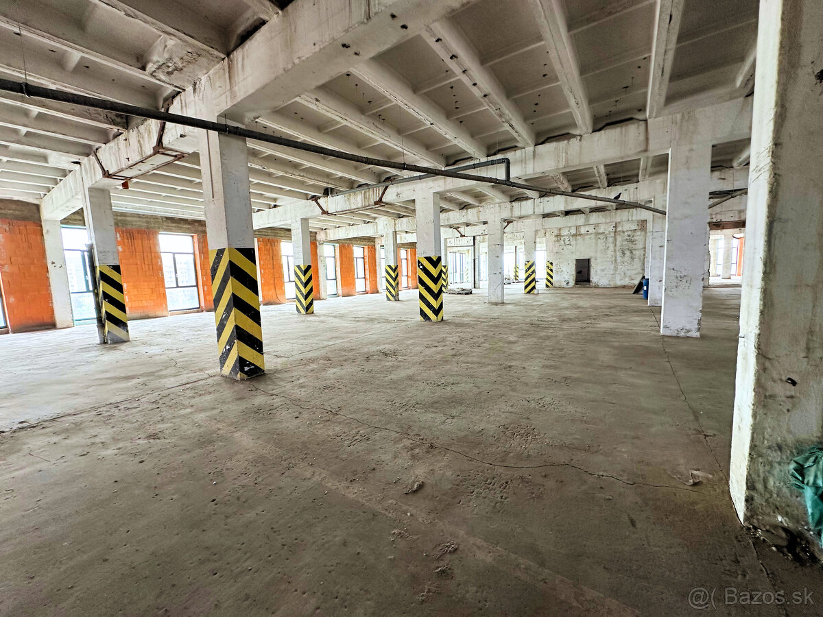 Predaj multifunkčnej budovy 8 903m² v časti Košice Juh s poz - 11