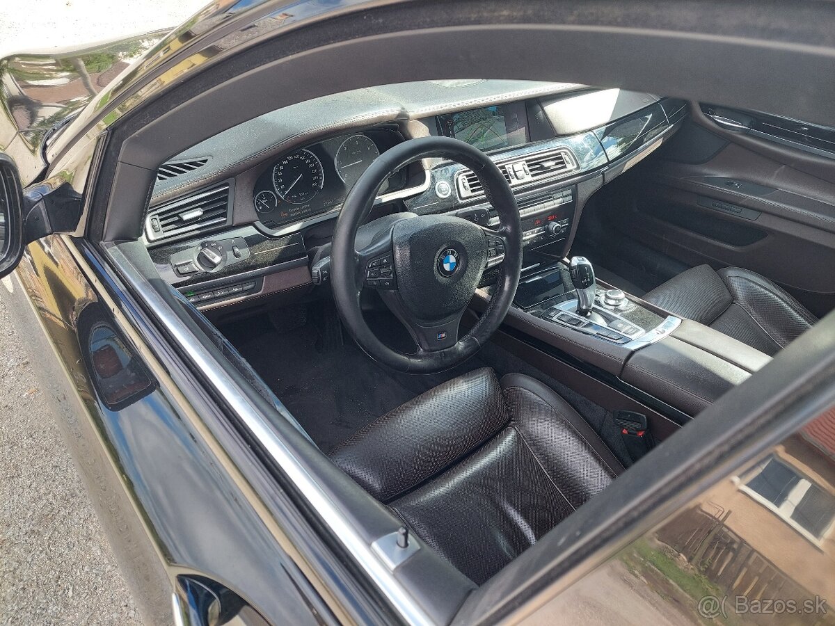 BMW Rad 740d M paket - 11