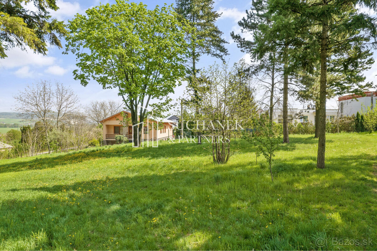 Predaj | Pozemok vhodný na výstavbu rodinného domu Malé Uhe - 11
