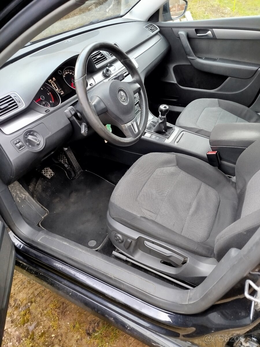 Volkswagen Passat B7, 2l, 103kw - 11