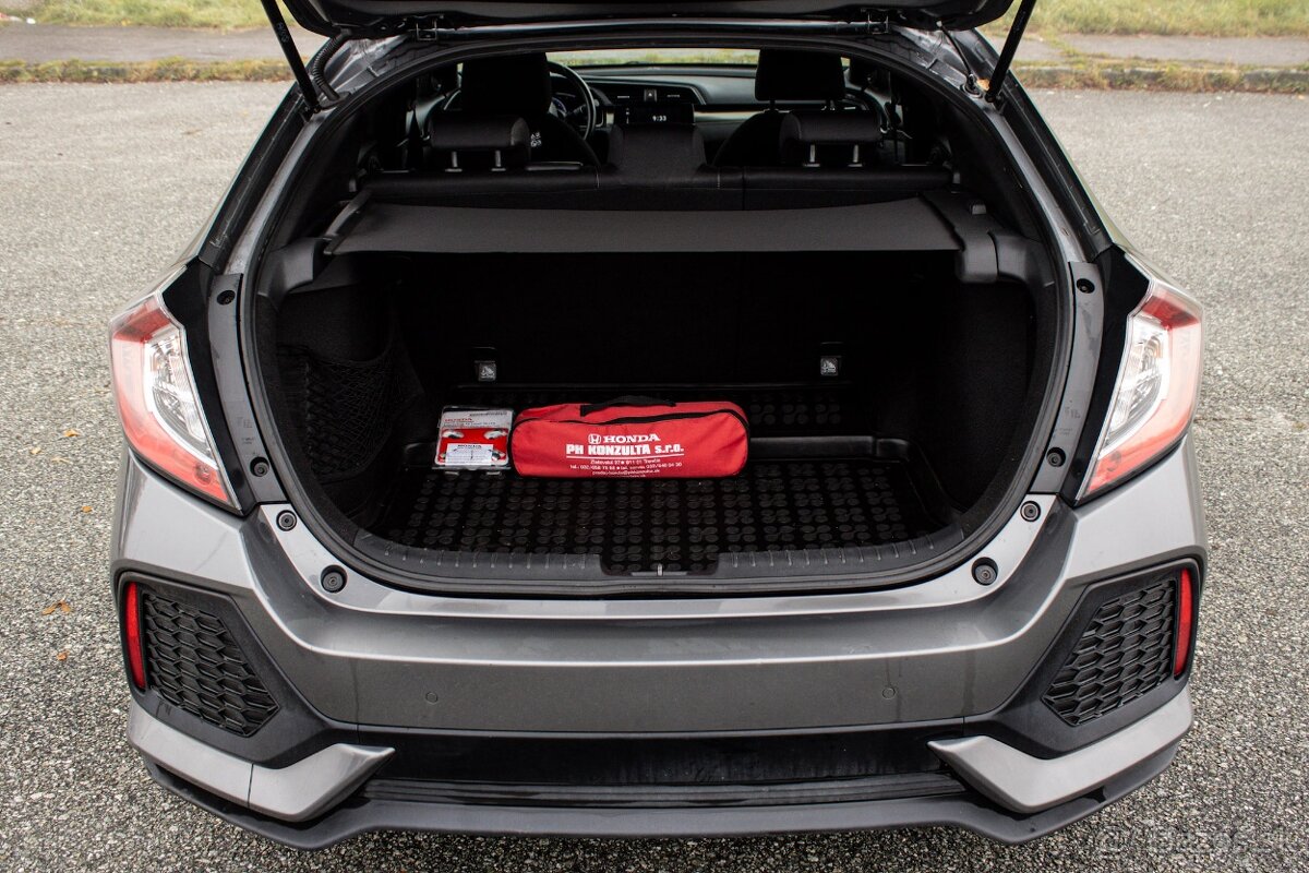 Honda Civic 1.0 DOHC VTEC Turbo Elegance - 11