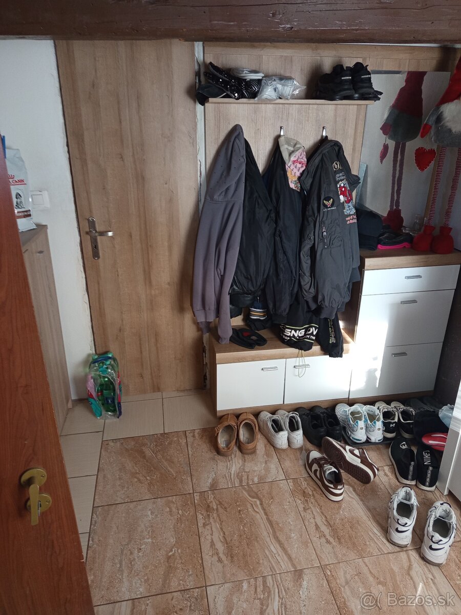 Dom na predaj v obci Vrádište - 11