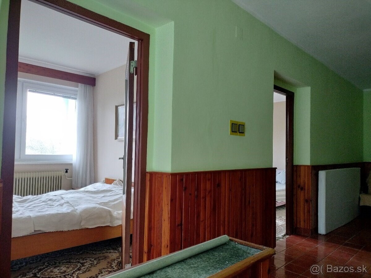 RODINNÝ DOM, STODOLA a POZEMOK 4822 m2 KOPANICE MYJAVA - 11