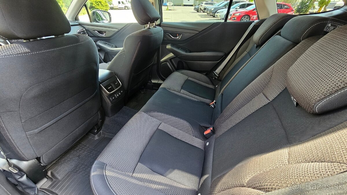 Subaru Outback 2.5i CVT - 11