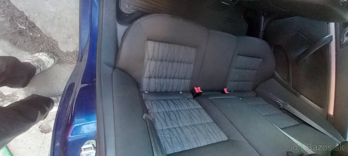 Skoda octavia 1.6 tdi elegance - 11