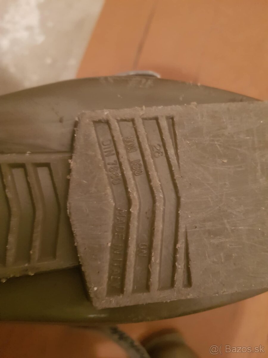 Predám lyže s lyžiarkami - 11