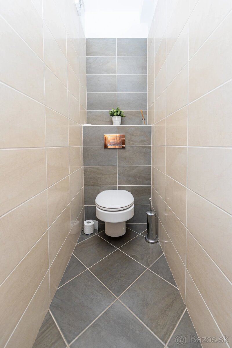 PRENÁJOM – veľký 3 iz byt v Petržalke - 11