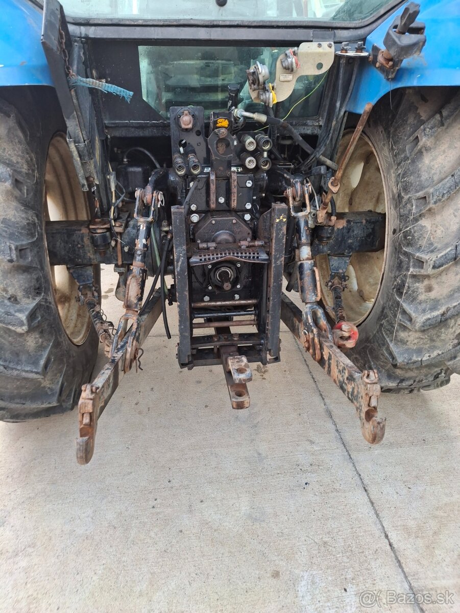 NEW HOLLAND TL 100 A + Čelný nakladač, 4562 mth - 11
