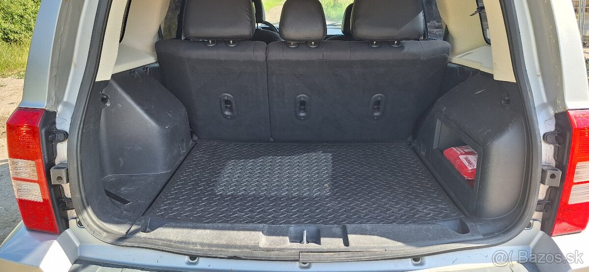 4x4 JEEP PATRIOT DIESEL KLÍMA ŤAŽNÉ NOVÁ STK 4990.-EUR - 11