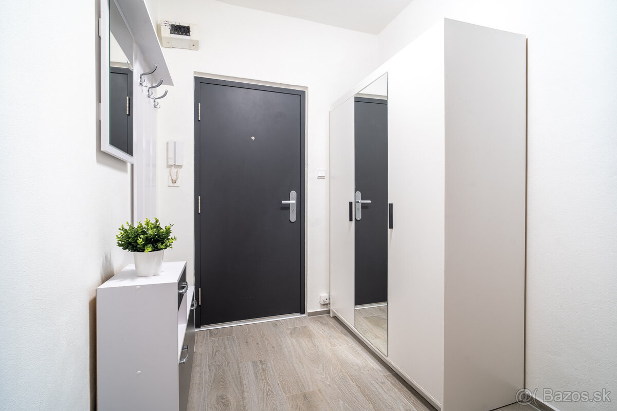 Na predaj útulný 2-izbový byt vo Vrábloch - 11