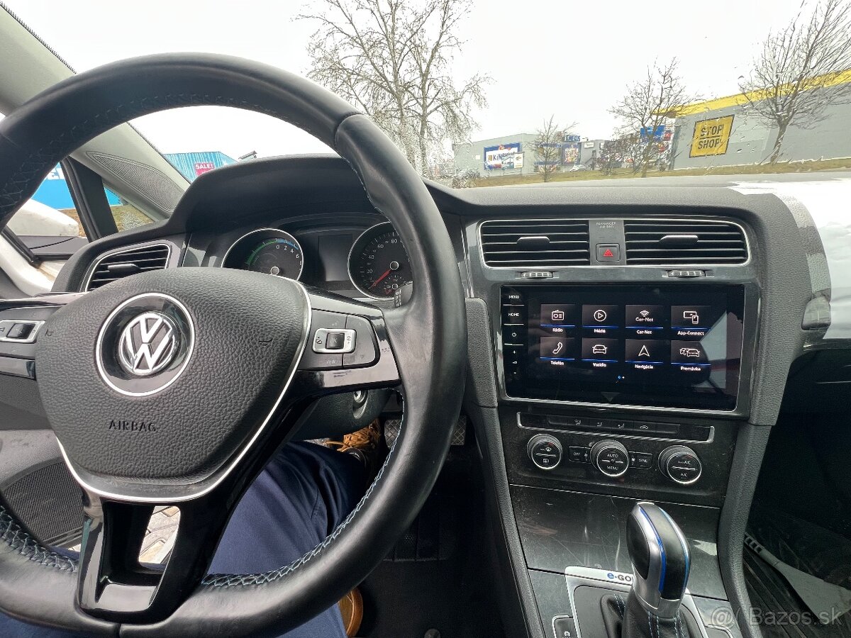 Volkswagen e-Golf VII Facelift 35,8 kWh (r.v. 2019) - 11