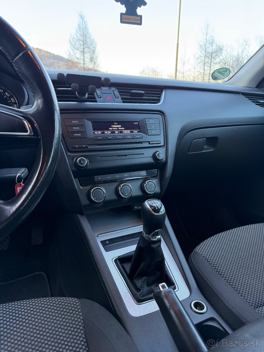 Škoda Octavia 3 combi - 11